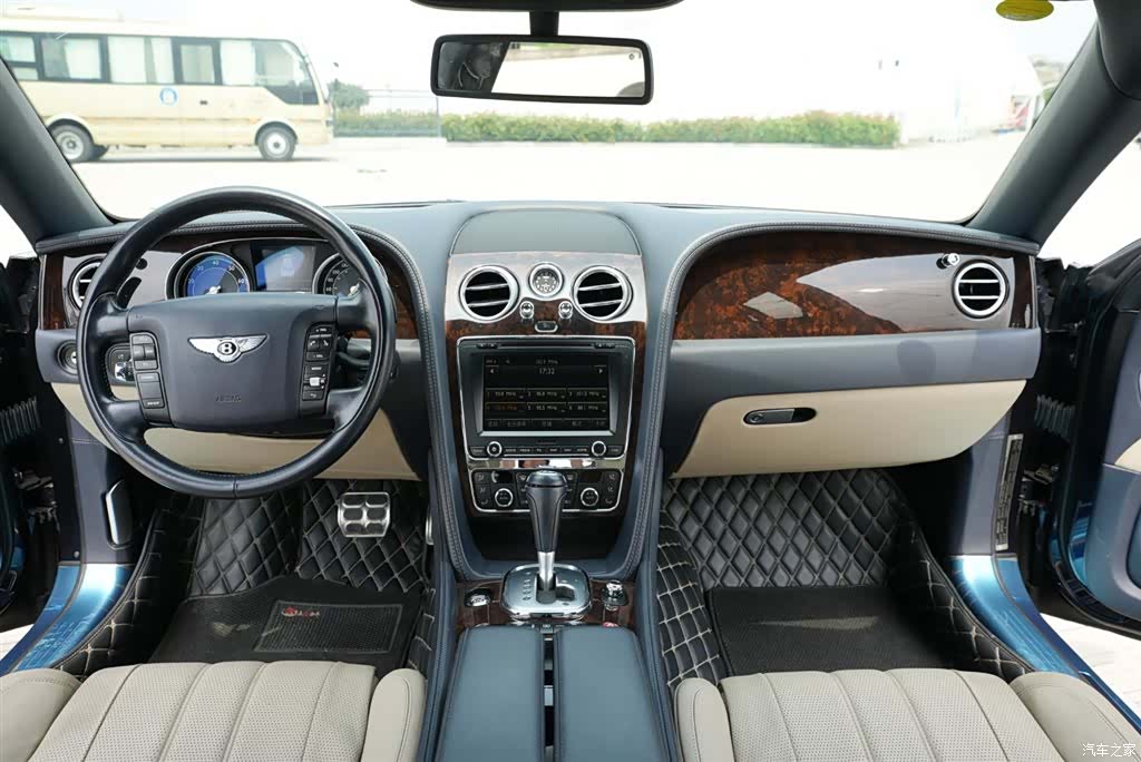 Bentley Flying Spur, 2016 8