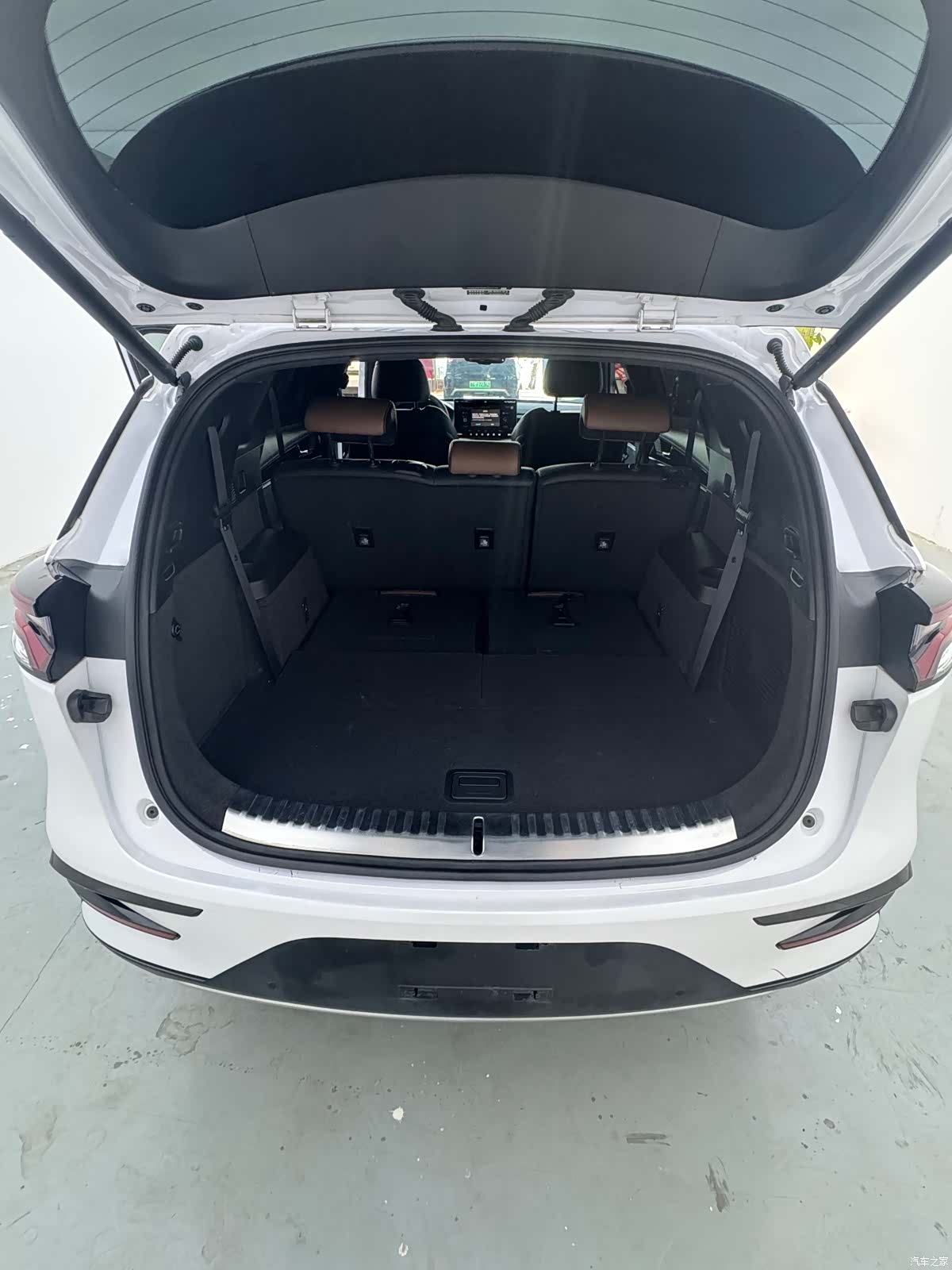 BYD Tang, 2022 14