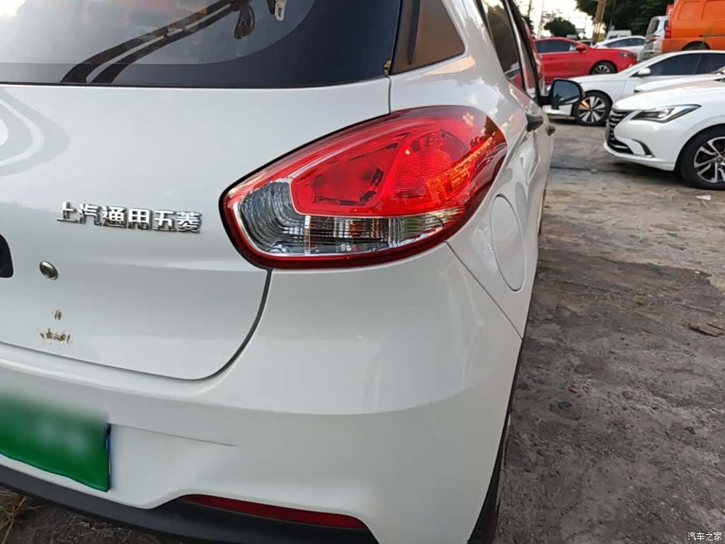 Wuling 310, 2017 8