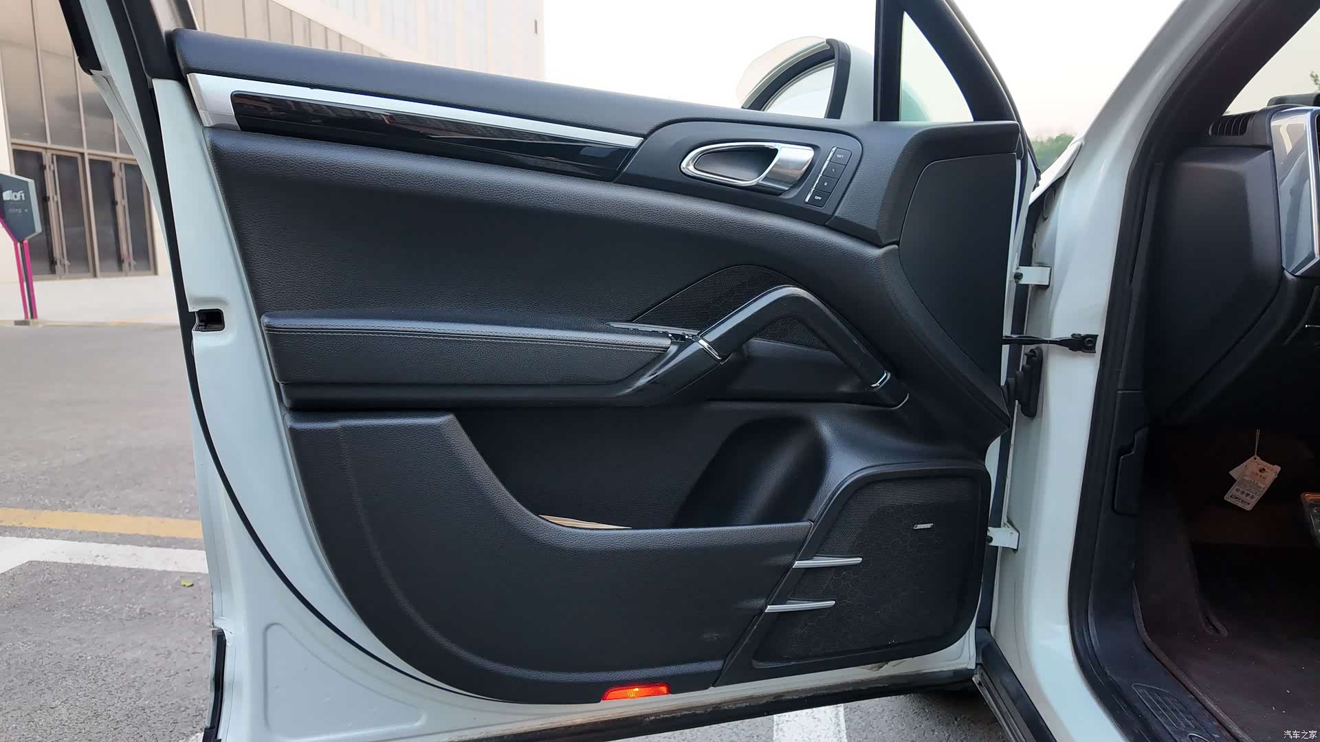 Porsche Cayenne, 2012 7