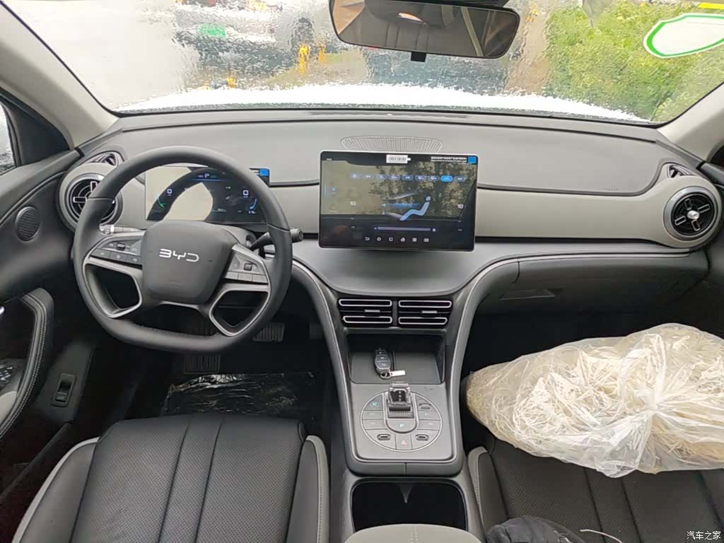 BYD HiAce, 2025 10