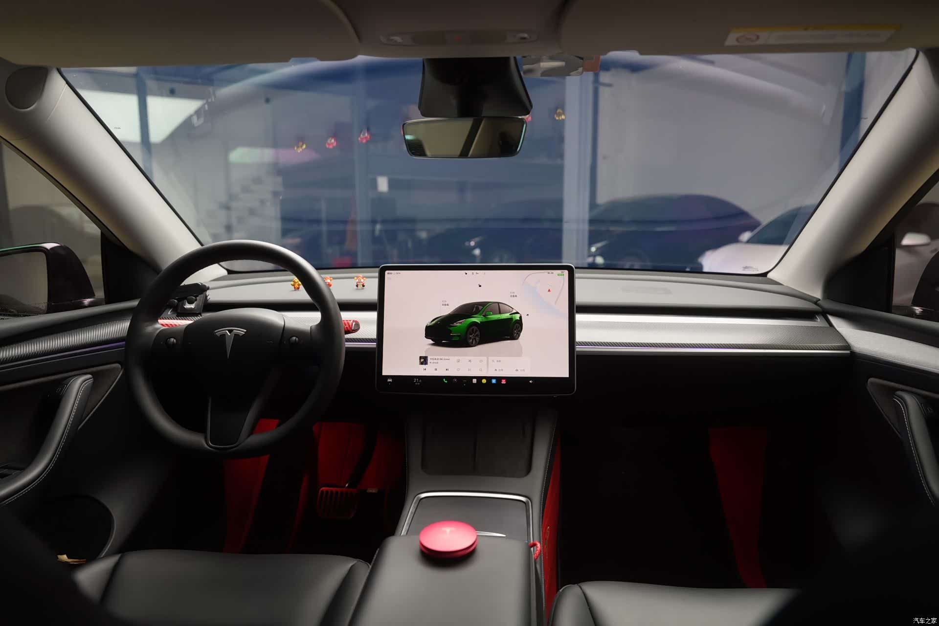 Tesla Model Y, 2024 11