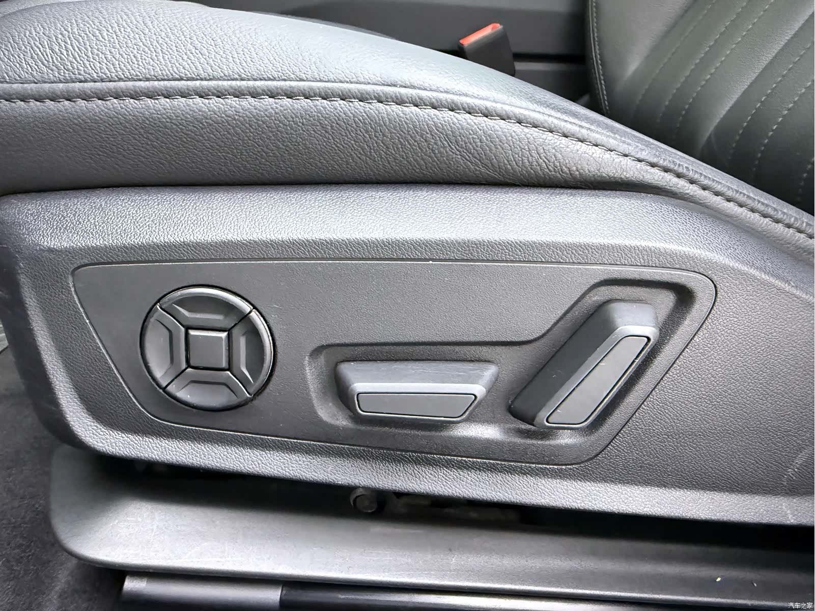 Audi A6L, 2020 7
