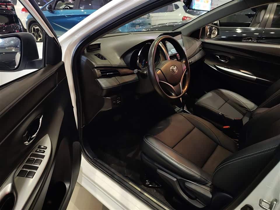 Toyota YARiS L Zhixuan