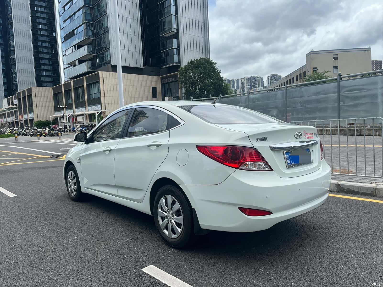 Hyundai GS, 2012 4