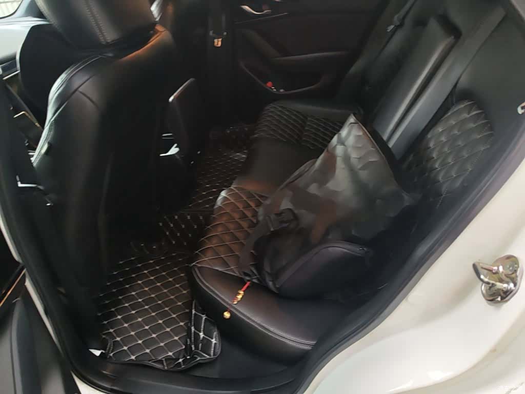 Mazda CX-4, 2020 17