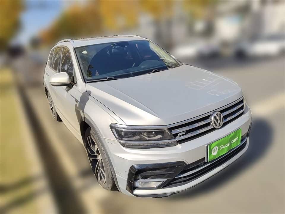 Volkswagen Tiguan L