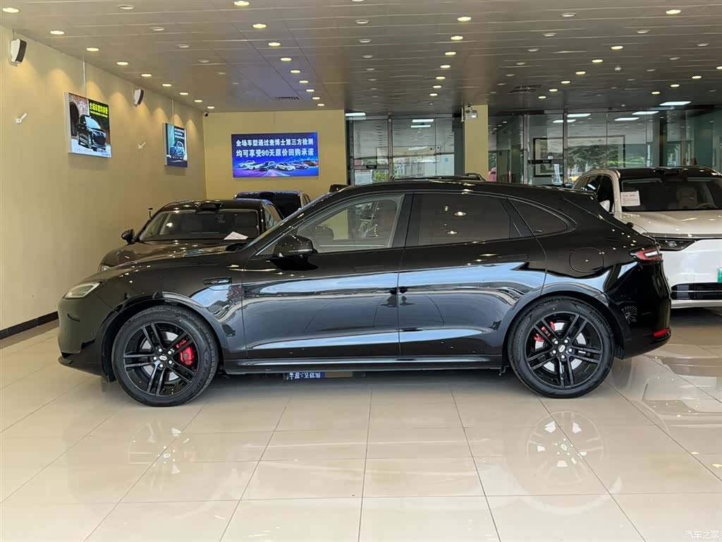 AITO M5, 2025 4