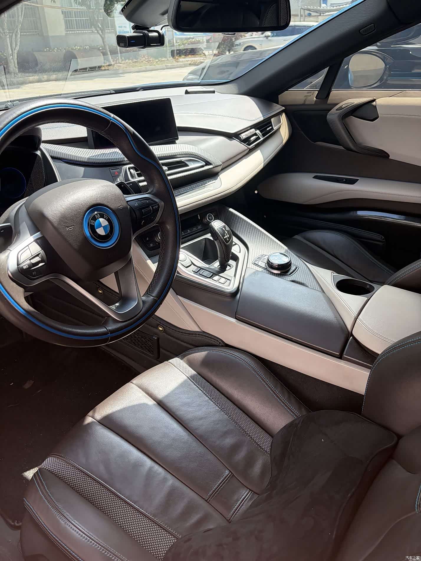 BMW i8, 2016 2