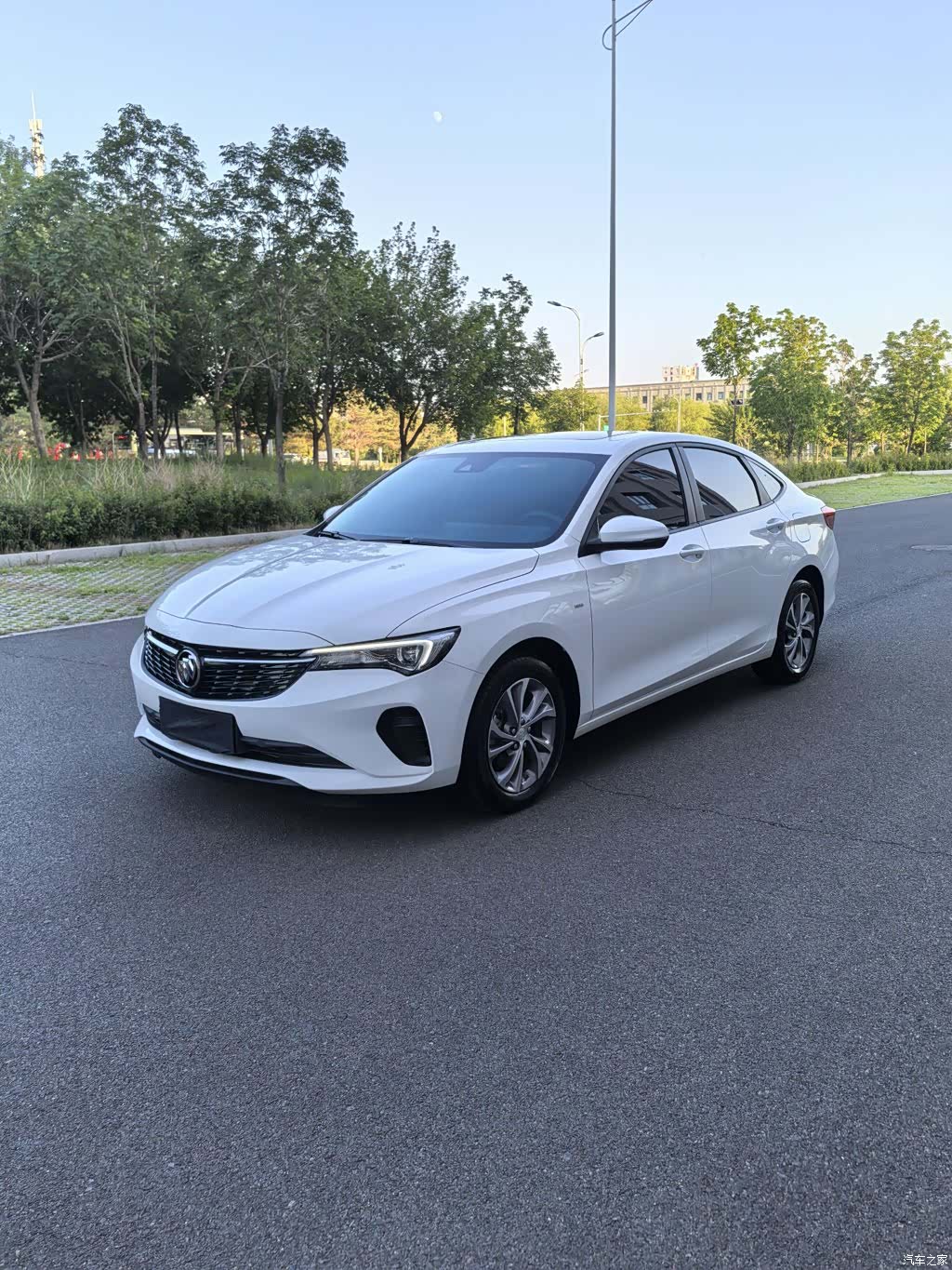 Buick Verano, 2023 2