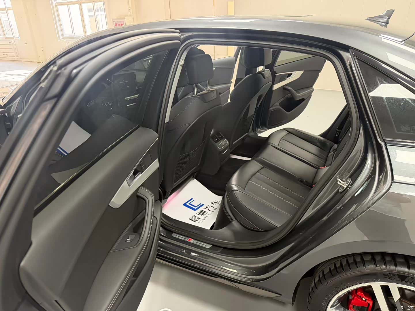 Audi A4L, 2023 9