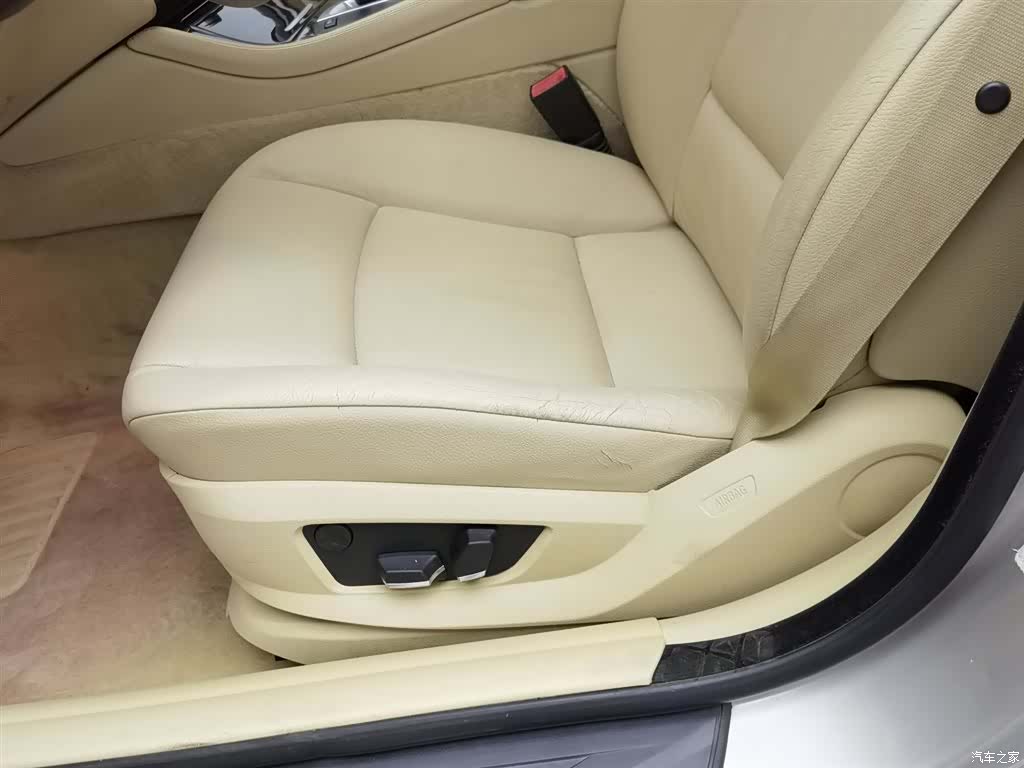 BMW 5 Series, 2012 20
