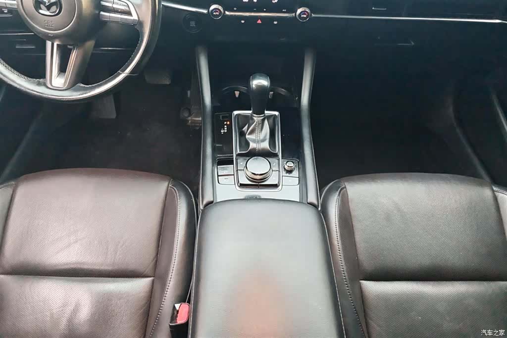 Mazda Mazda3, 2021 16
