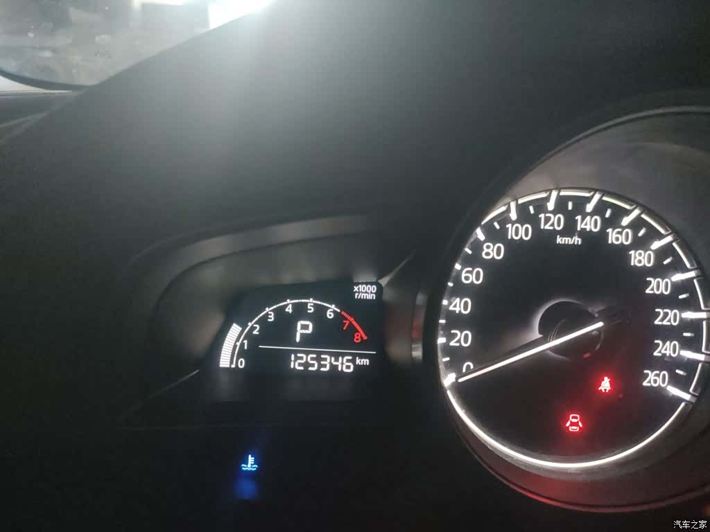 Mazda Mazda3, 2017 13