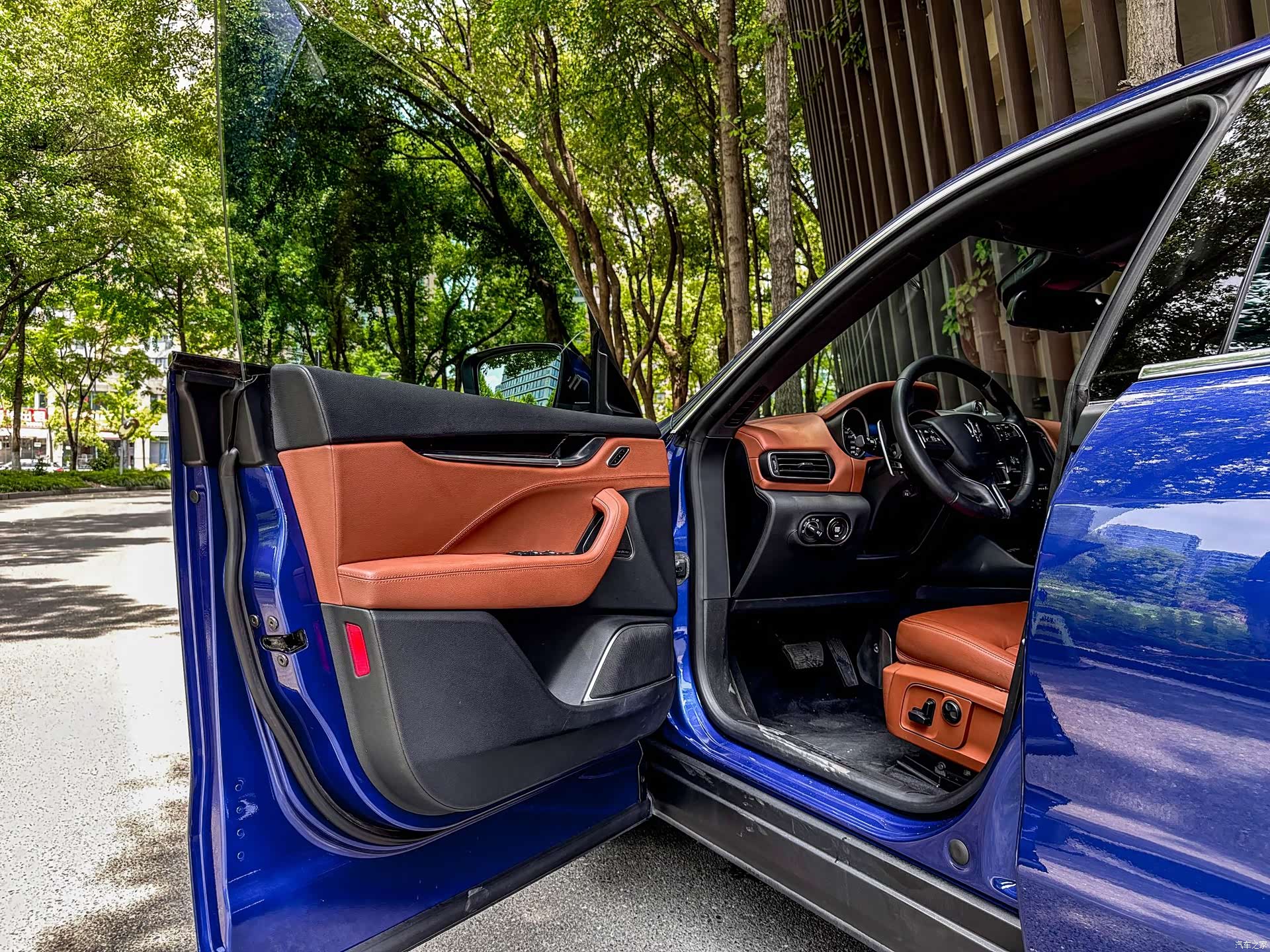 Maserati Levante, 2017 13
