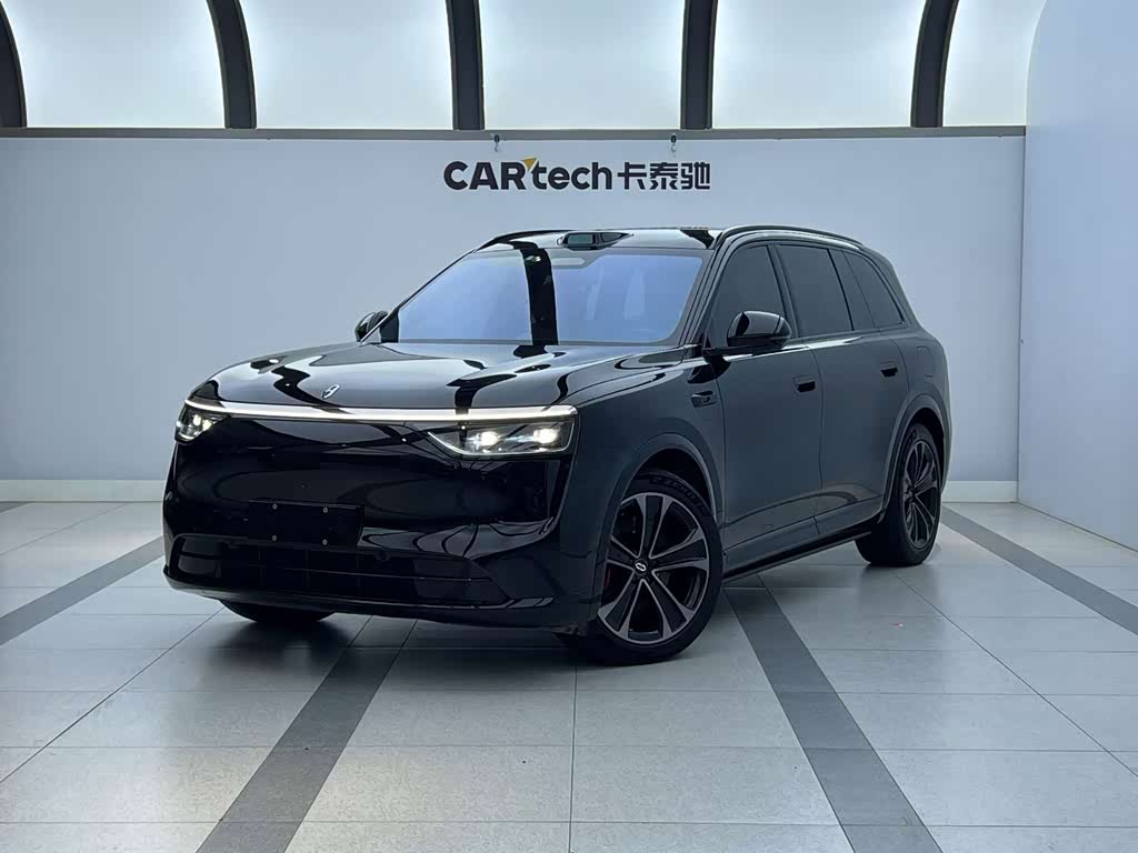 Aito M8 2025 Max+ 53.4kWh 5 мест (192 ）