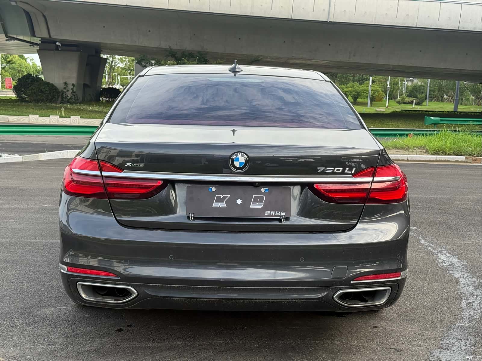 BMW 7 Series, 2015 4