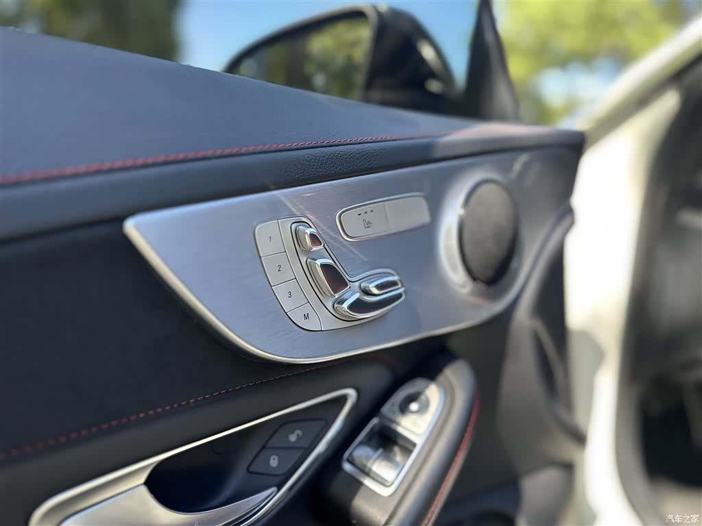 Mercedes-Benz C-Class, 2018 9