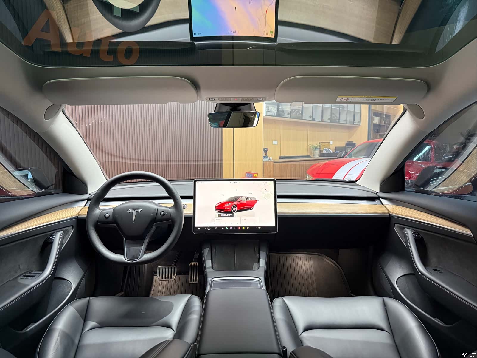 Tesla Model 3, 2022 14