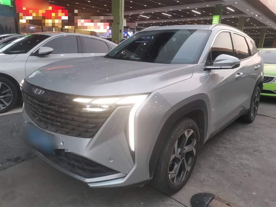 Geely Atlas L