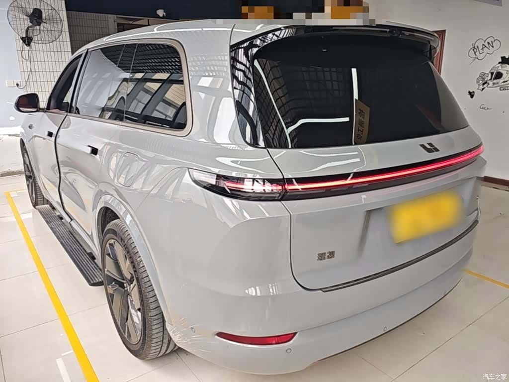 Li Auto L9, 2025 все фото