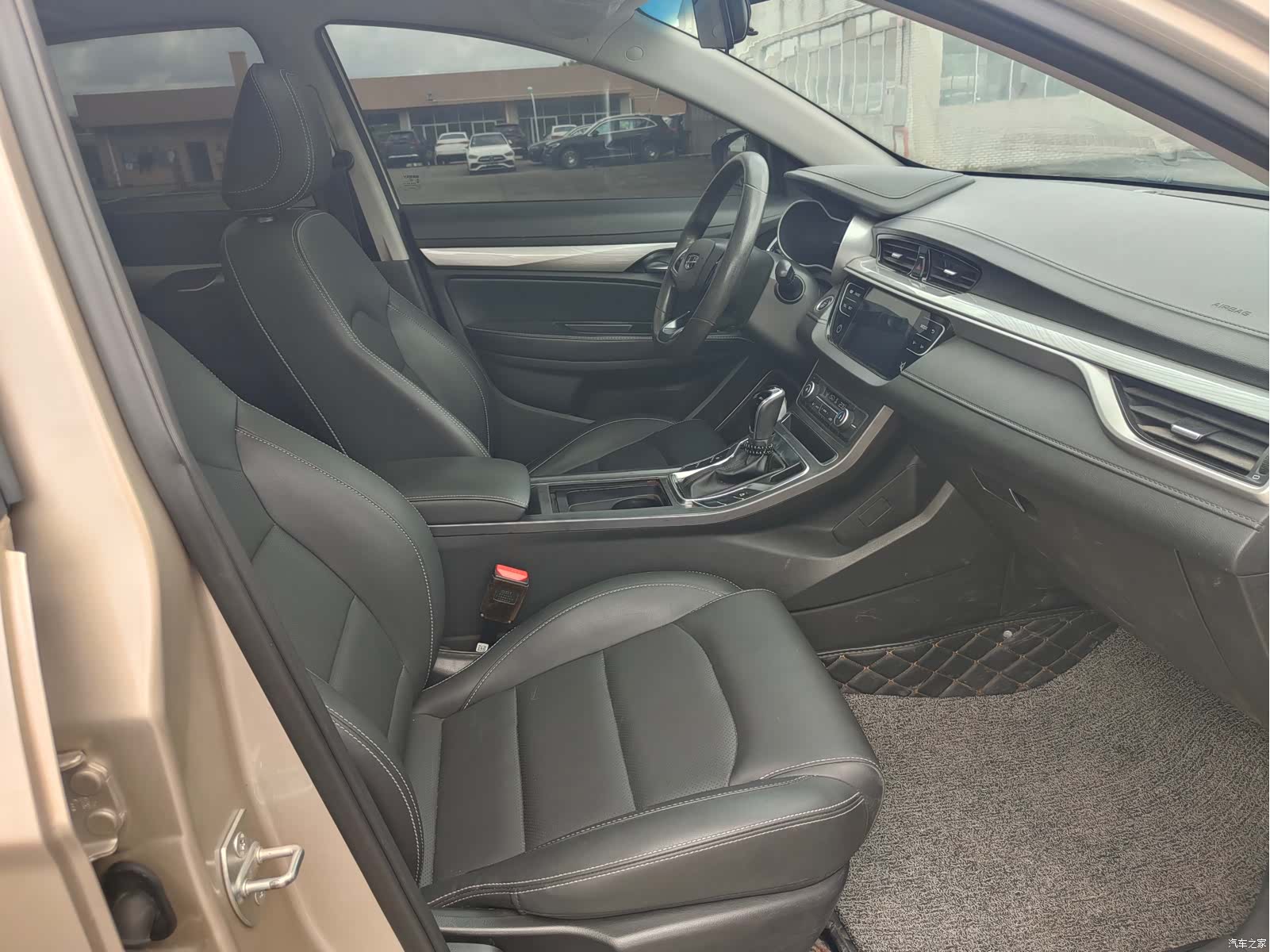 Geely Emgrand, 2020 16