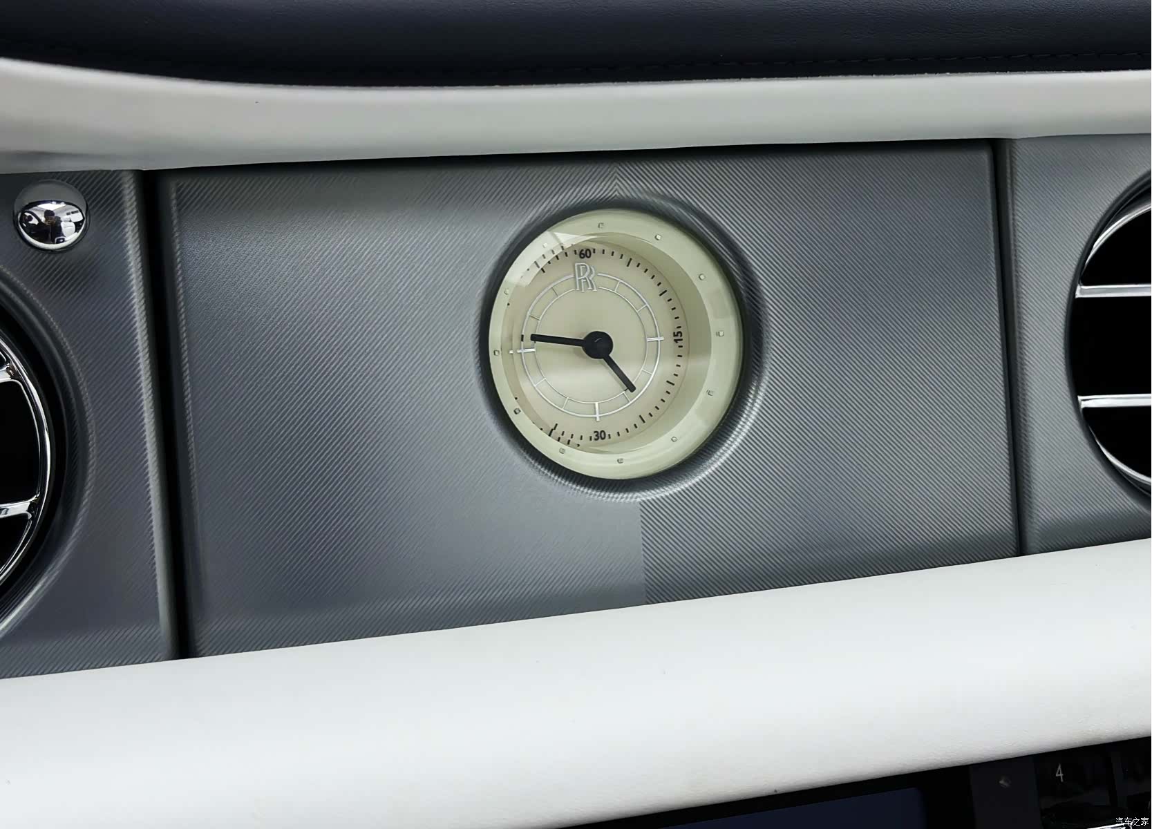 Rolls-Royce Phantom, 2011 13