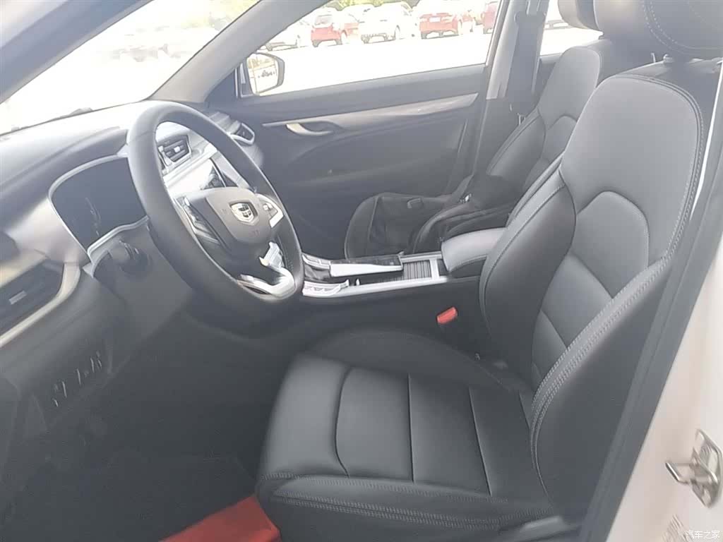 Geely Emgrand, 2019 15