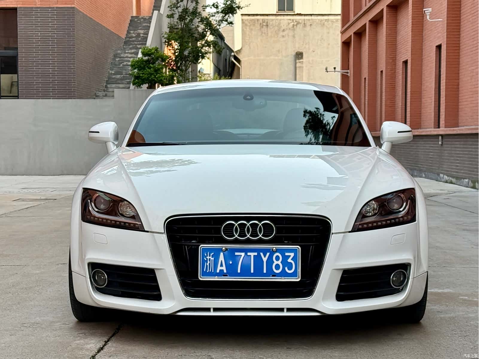 Audi TT, 2012 2
