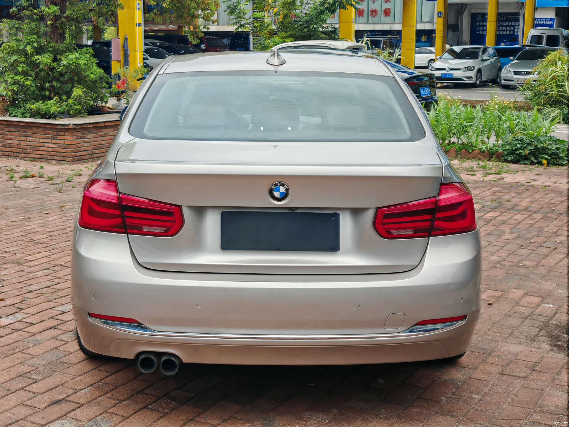BMW 3 Series, 2017 все фото