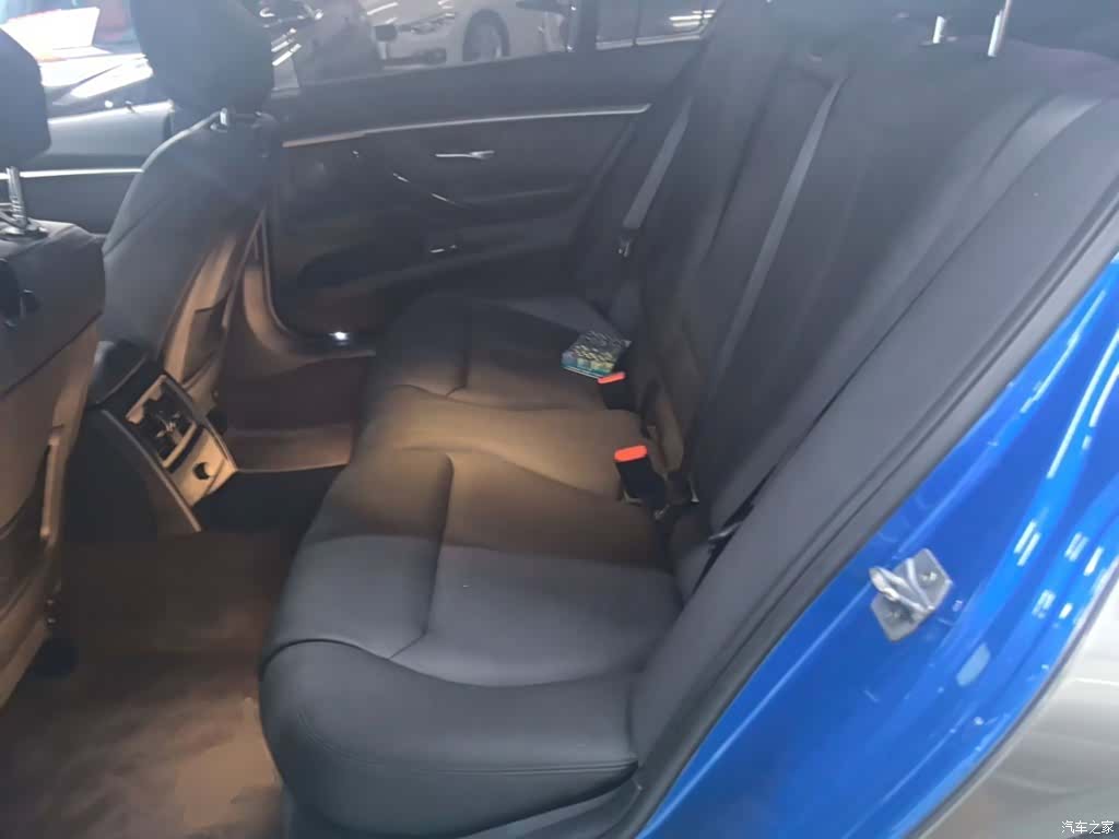 BMW 3 Series, 2018 17