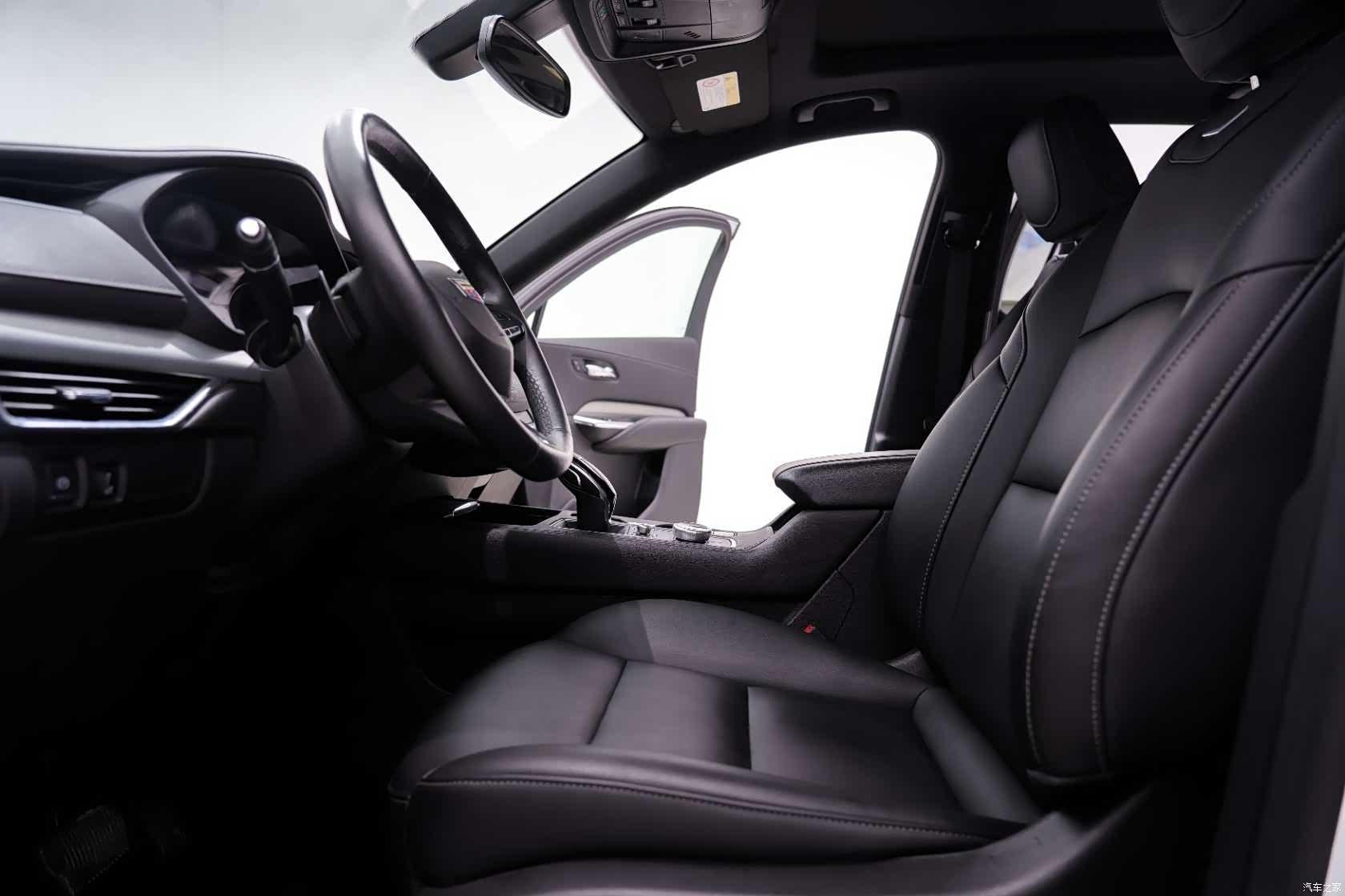 Cadillac XT4, 2021 19