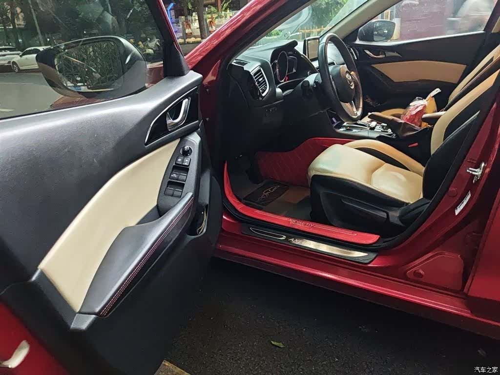 Mazda Mazda3, 2014 14