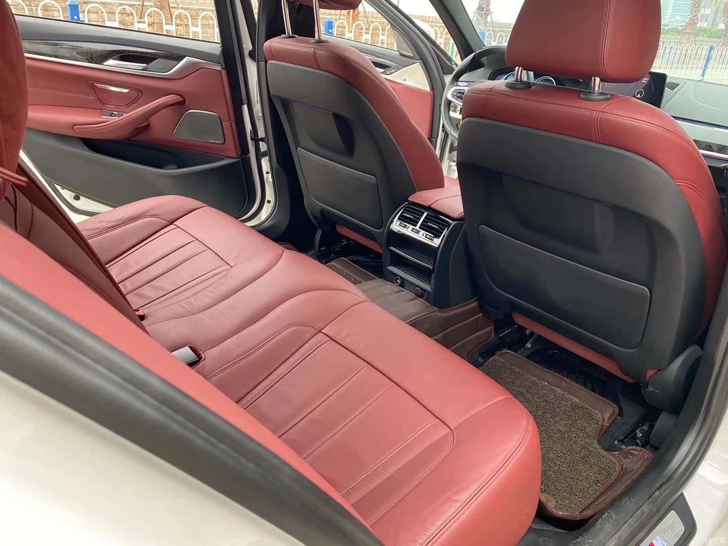 BMW 5 Series, 2018 7