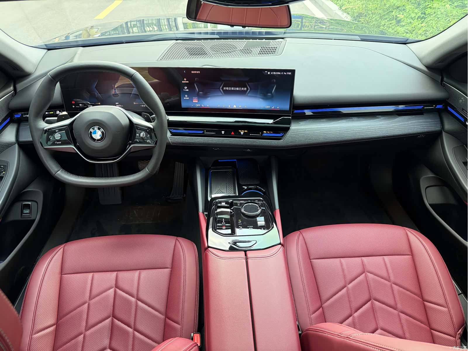 BMW 5 Series, 2024 18