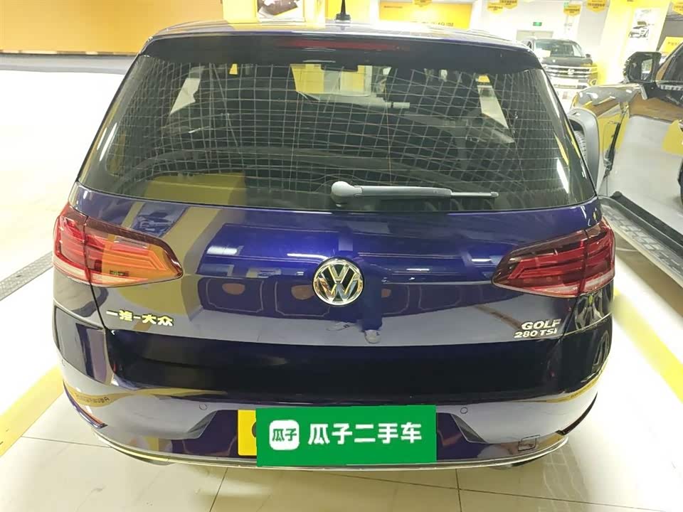 Volkswagen golf