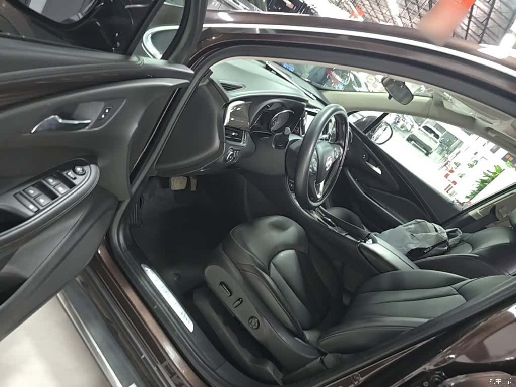 Buick Envision Plus, 2021 16