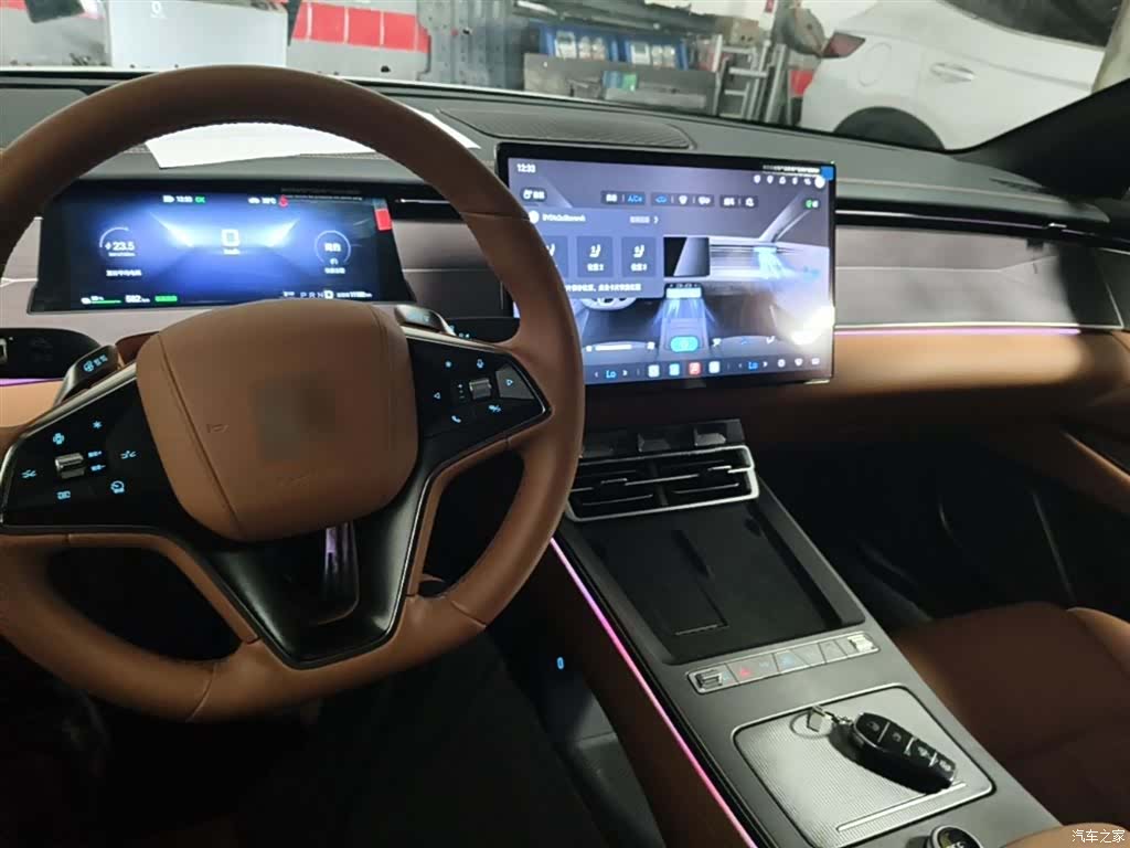 BYD Han, 2025 10