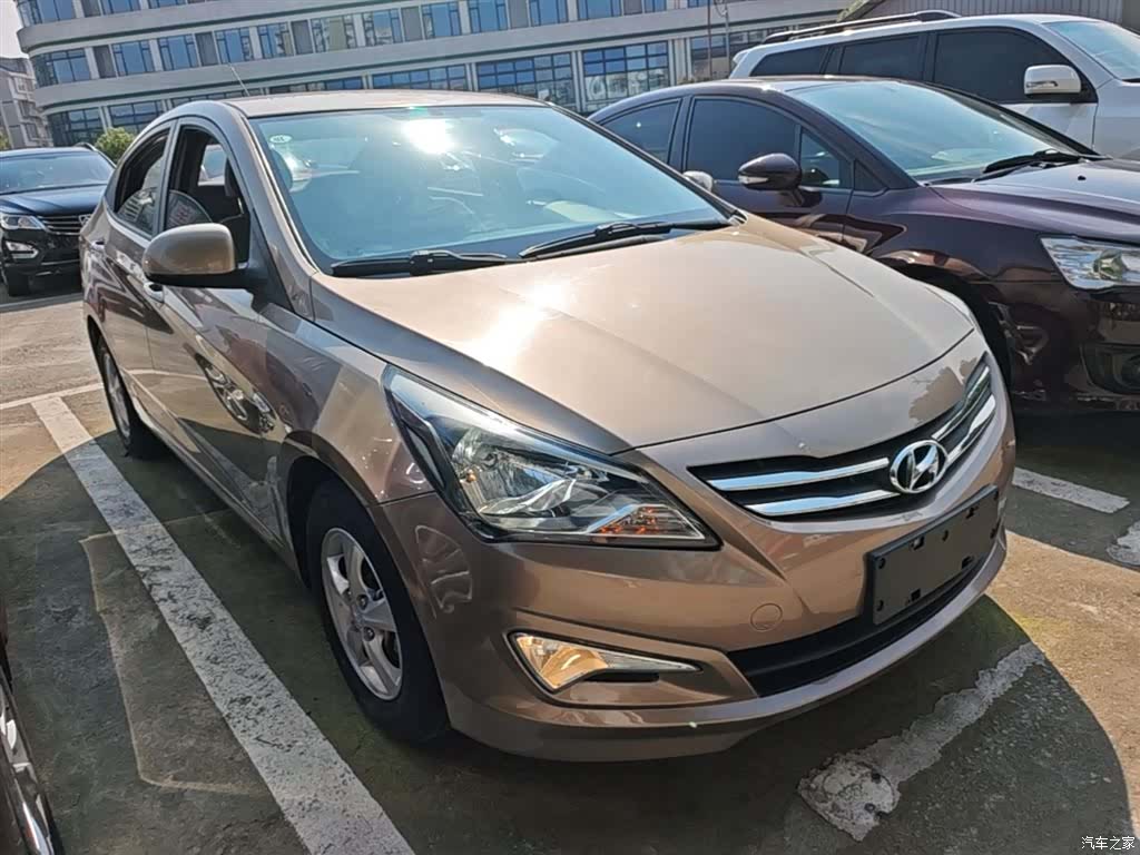 Hyundai GLS, 2016 4