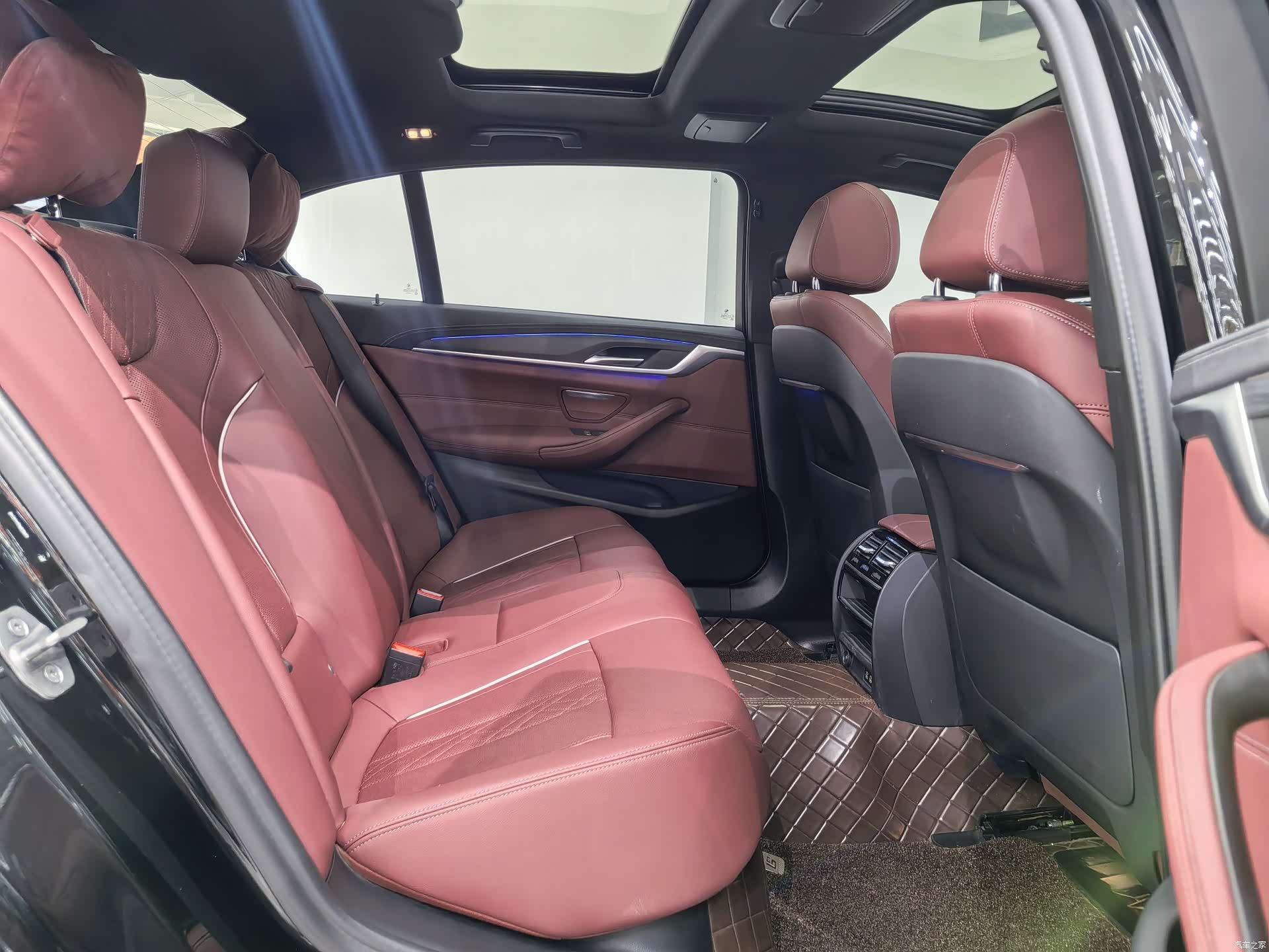 BMW 5 Series, 2022 20
