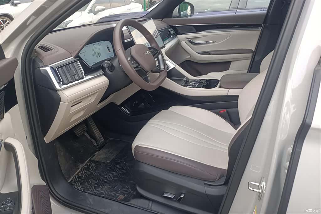 BYD Song, 2025 9