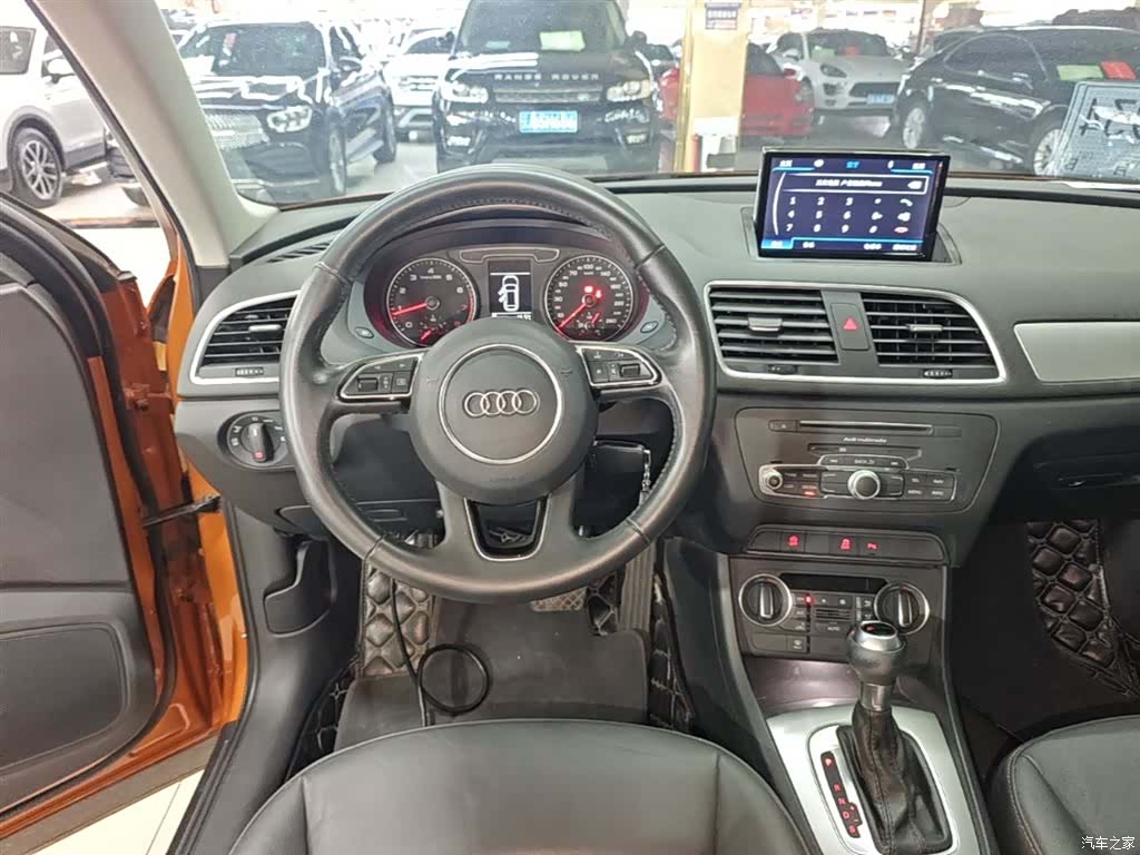 Audi Q3, 2017 11