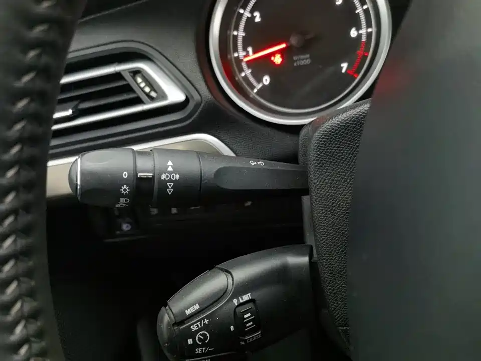 Peugeot 408 Peugeot 408