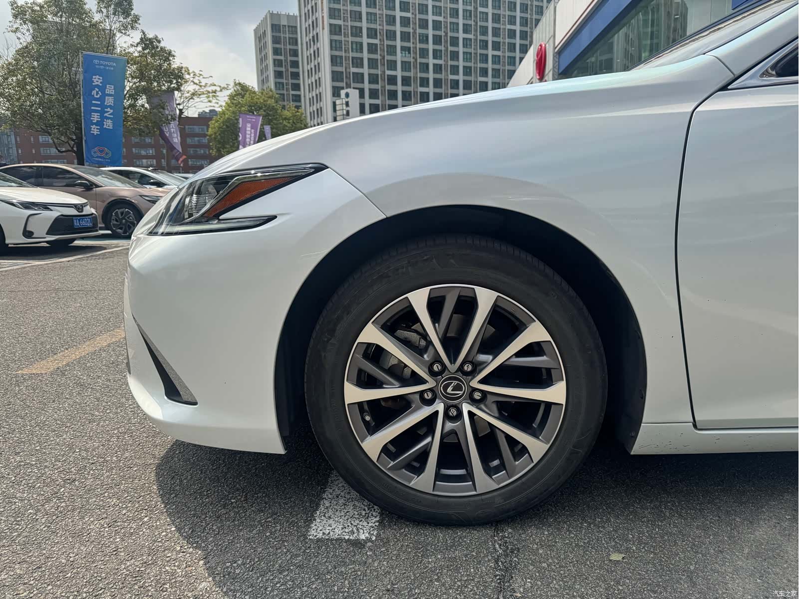 Lexus ES, 2021 8