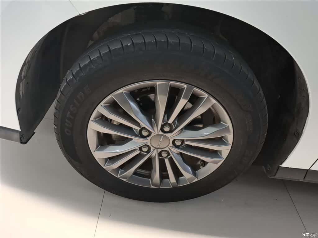 Maxus G50, 2020 23