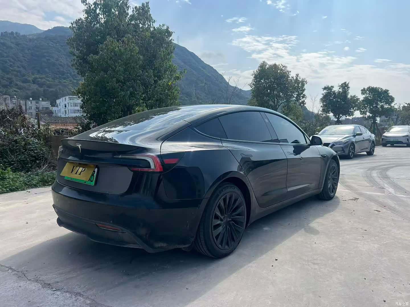Tesla Model 3, 2024 9