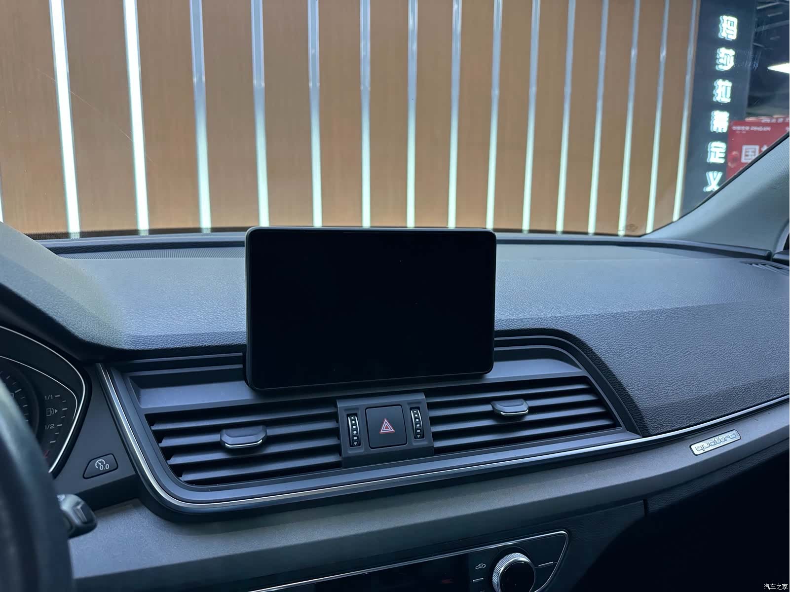 Audi Q5L, 2018 13