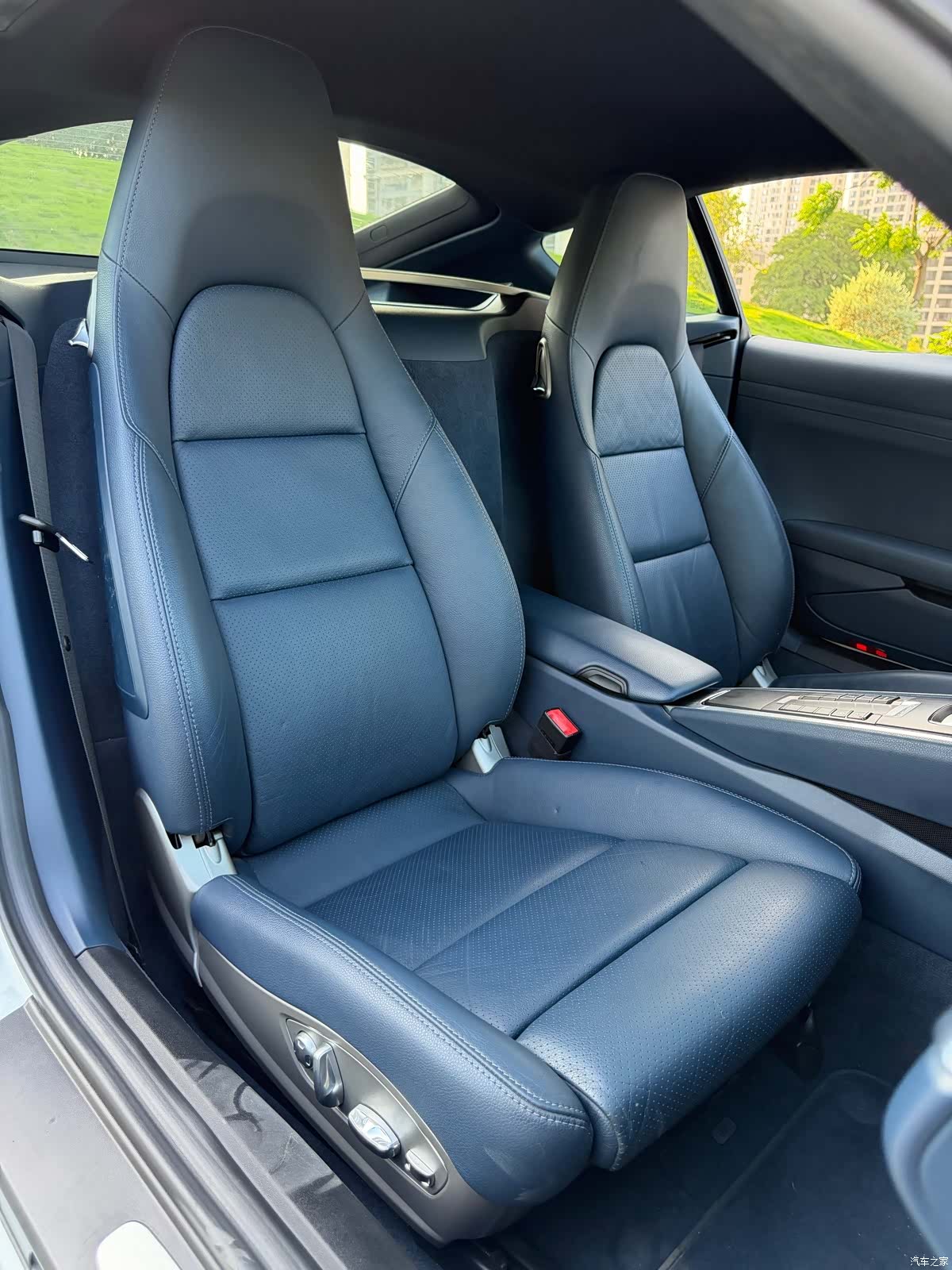 Porsche Cayman, 2015 11