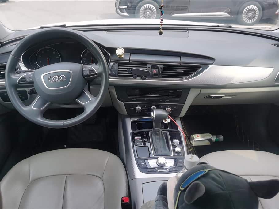 Audi A6L Audi A6L