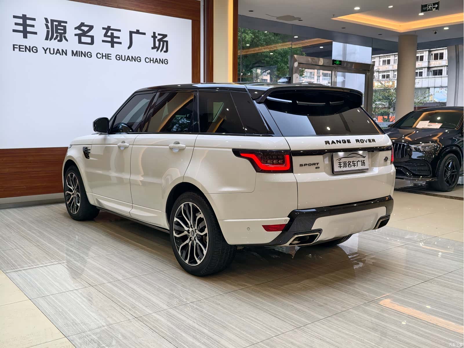 Land Rover Range Rover, 2022 28